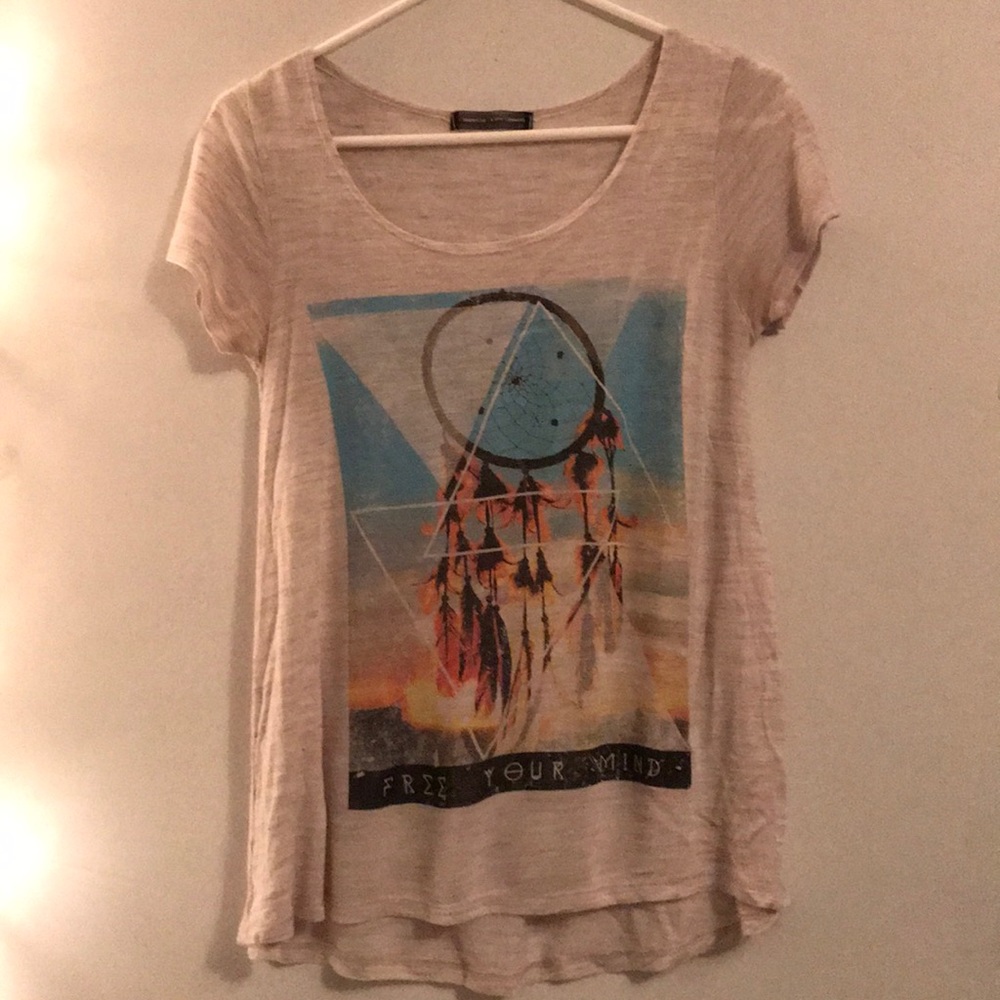 Graphic tee